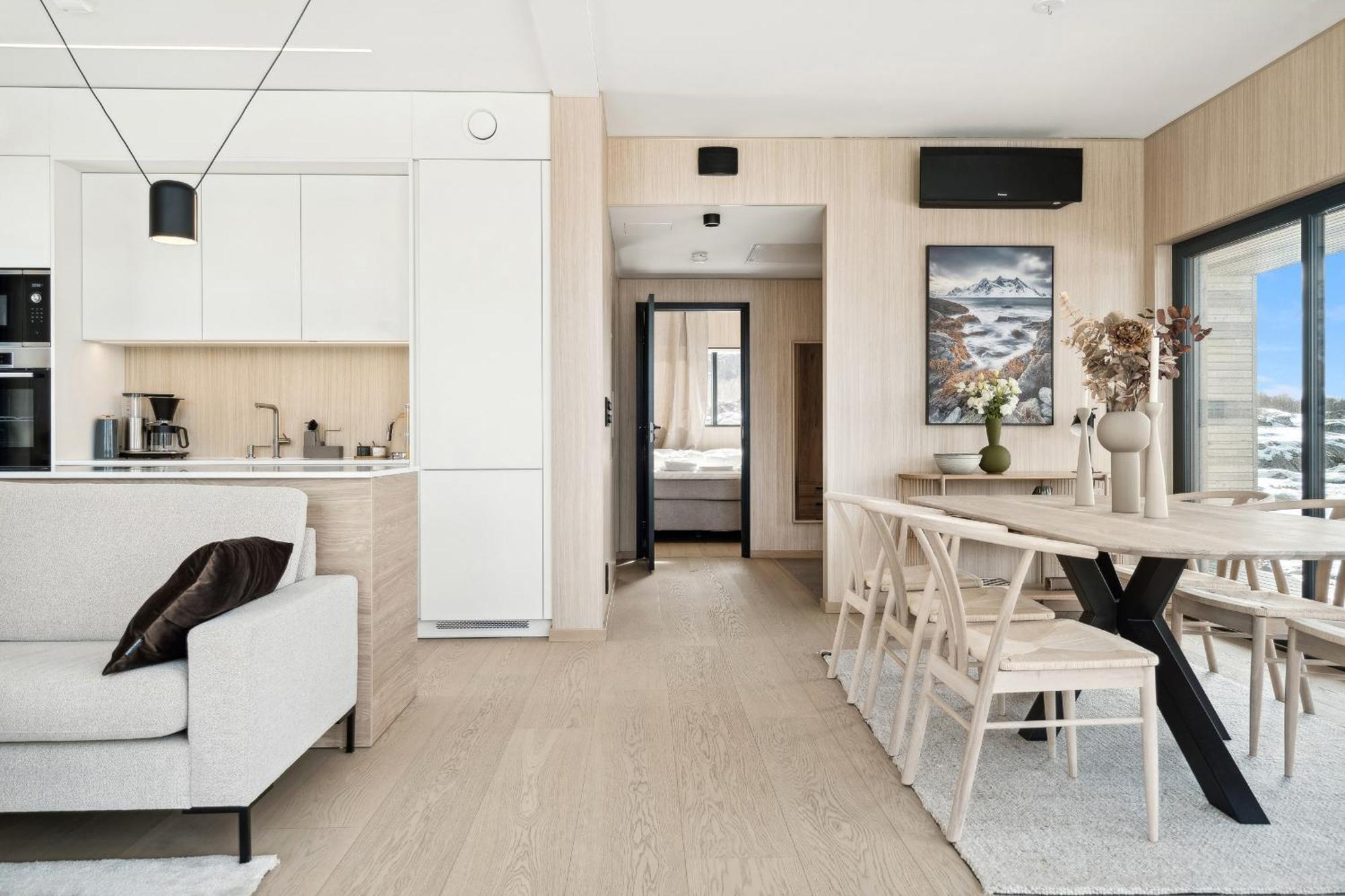 High End With Jacuzzi Holiday home